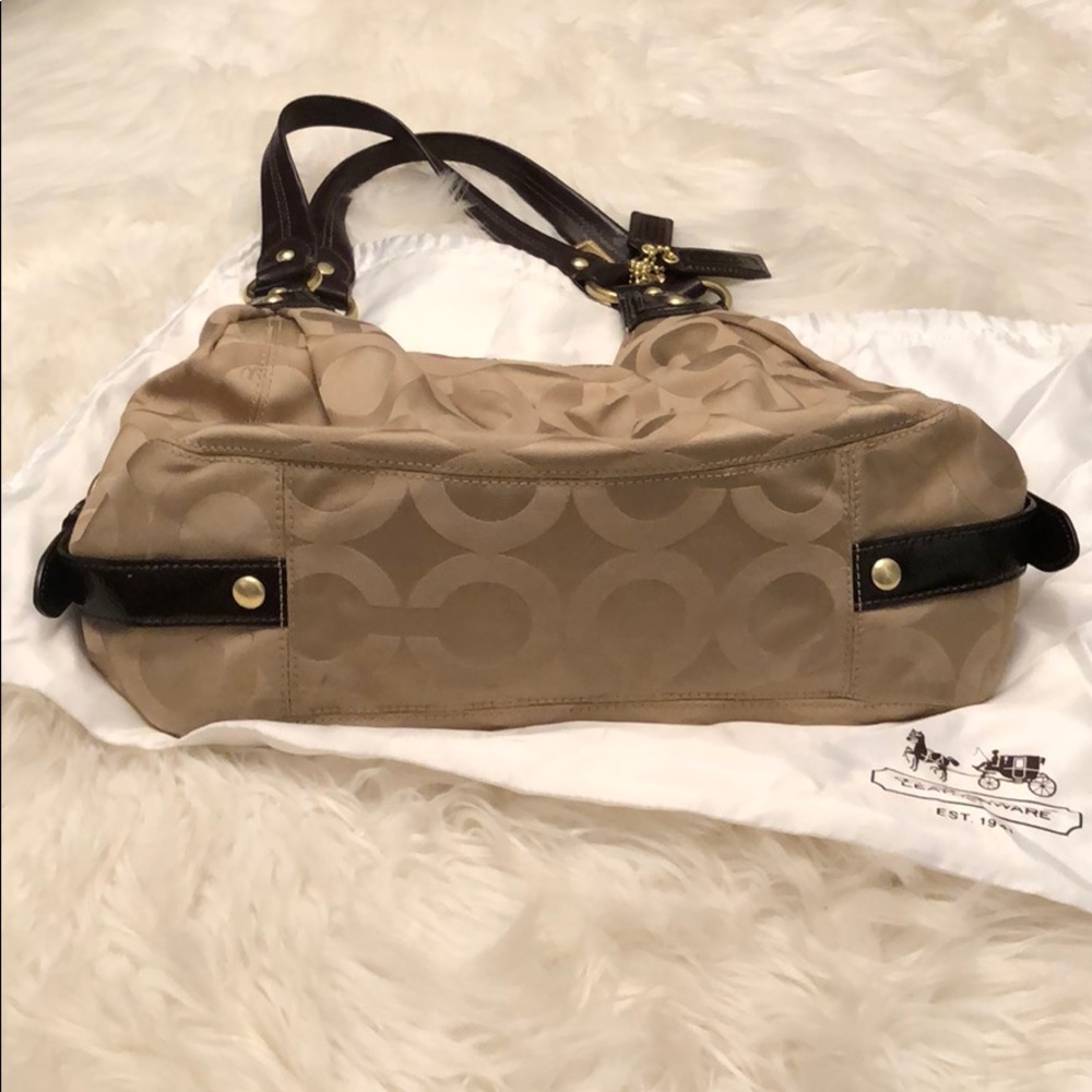 Coach purse - Picture 2 of 8